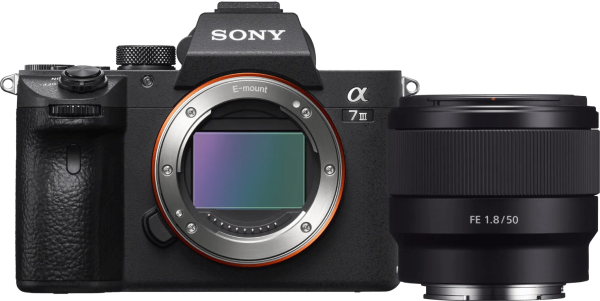 Sony A7 III + 50mm f/1.8