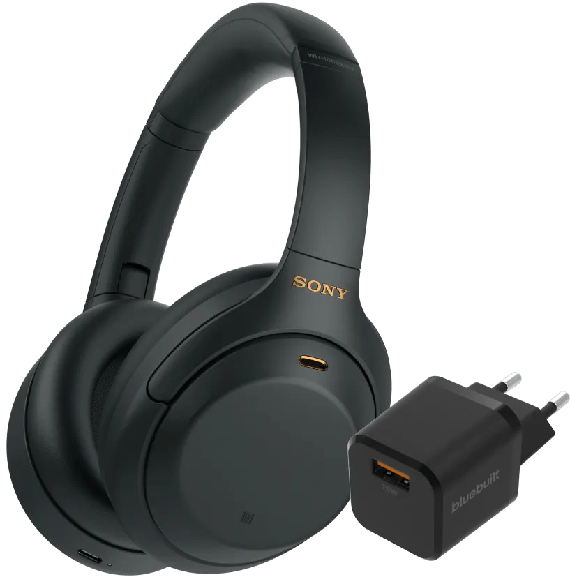Sony wh-1000xm4 zwart + bluebuilt quick charge oplader met usb a poort 18w zwart 1 Sony wh-1000xm4 zwart + bluebuilt quick charge oplader met usb a poort 18w zwart