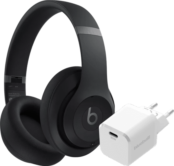 Beats Studio Pro Zwart + BlueBuilt Power Delivery Oplader met Usb C Poort 20W Wit